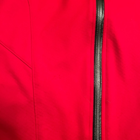 🚴🏻 SUGOI Firewall 200 Jacket. Women’s XL. GUC - Picture 10 of 14